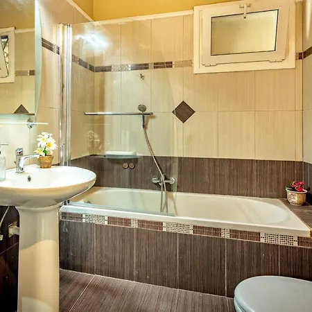 别墅 Eleon 拉加纳斯