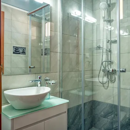 Вилла Eleon Лаганас